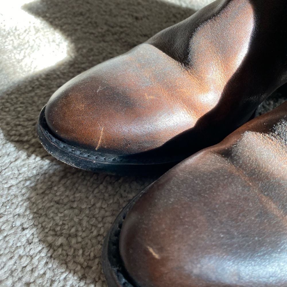 Frye brown and black distressed chelsea boot - Picture 3 of 6